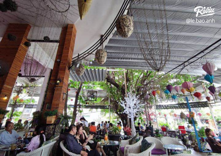 Cho thuê Nguyên Căn Góc 2 MTĐ Trường Sơn, P.15, Quận 10